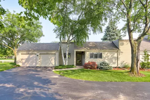 6368 Golf Lakes Drive, Bay City, MI 48706