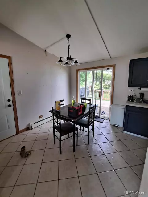 1760 Rosewood, Ishpeming, MI 49849 photo 4