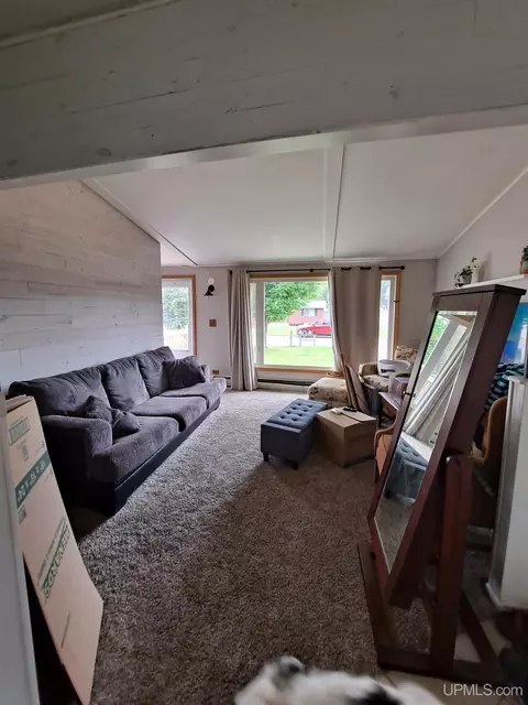 1760 Rosewood, Ishpeming, MI 49849 photo 2