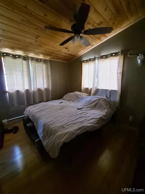 1760 Rosewood, Ishpeming, MI 49849 photo 11