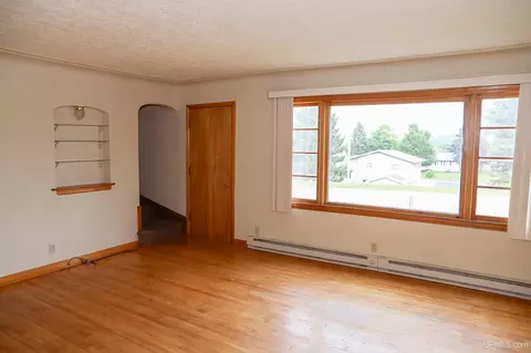 135 Stoneville, Ishpeming, MI 49849 photo 5