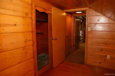 135 Stoneville, Ishpeming, MI 49849 photo 25