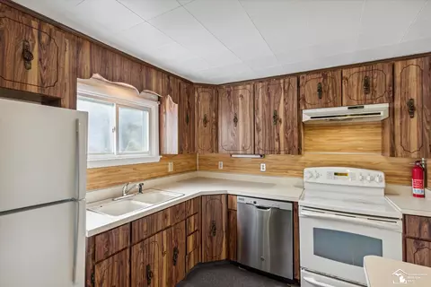 2857 N Custer, Monroe, MI 48162 photo 12
