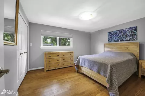 489 Saddle, Grosse Pointe Woods, MI 48236 photo 21