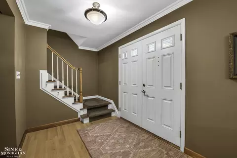 489 Saddle, Grosse Pointe Woods, MI 48236 photo 4