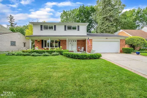 489 Saddle, Grosse Pointe Woods, MI 48236 photo 35