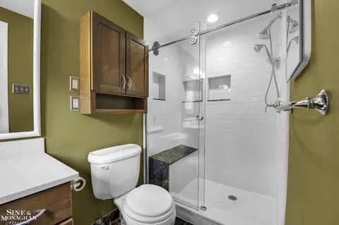 489 Saddle, Grosse Pointe Woods, MI 48236 photo 19