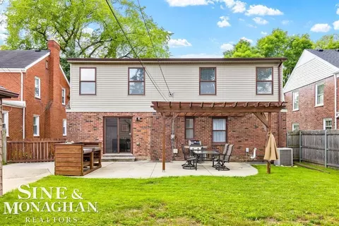 406 Lothrop, Grosse Pointe Farms, MI 48236 photo 34