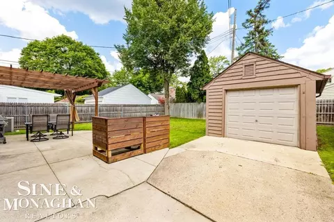 406 Lothrop, Grosse Pointe Farms, MI 48236 photo 37