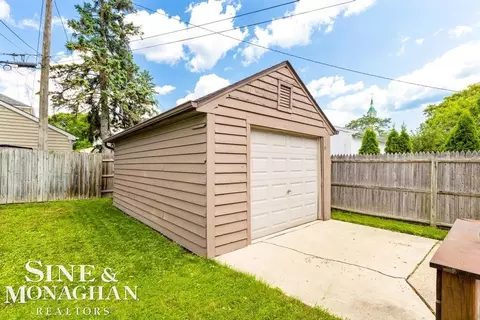 406 Lothrop, Grosse Pointe Farms, MI 48236 photo 38