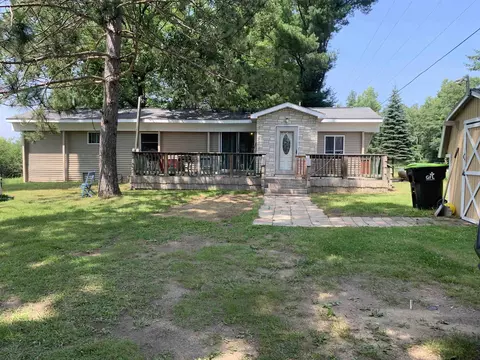 6353 Indian Lk, Gladwin, MI 48624
