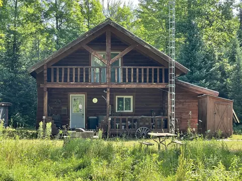 18574 S Laird, Nisula, MI 49952
