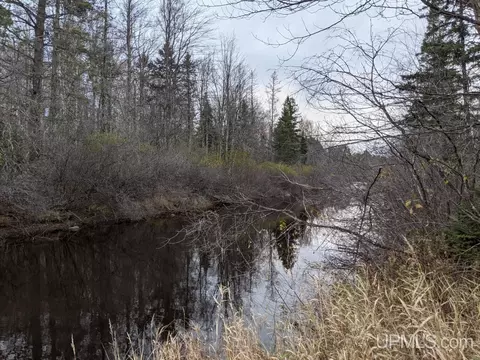 Dupont, Hurley C-wi, WI 54534