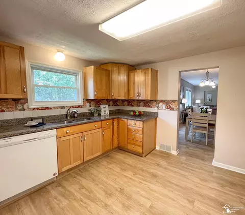 1632 W Samaria, Temperance, MI 48182 photo 17