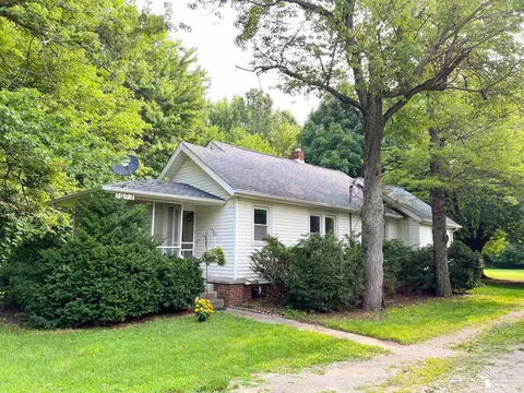 1632 W Samaria, Temperance, MI 48182 photo 2
