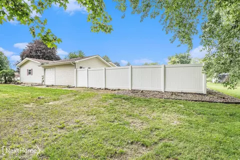 8063 Castleward, Davison, MI 48423 photo 21