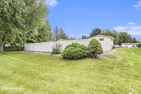 8063 Castleward, Davison, MI 48423 photo 24