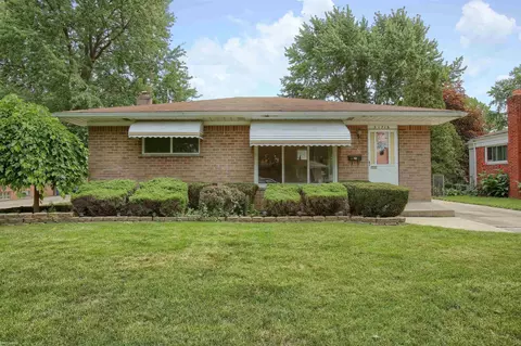 31716 Iroquios, Warren, MI 48088