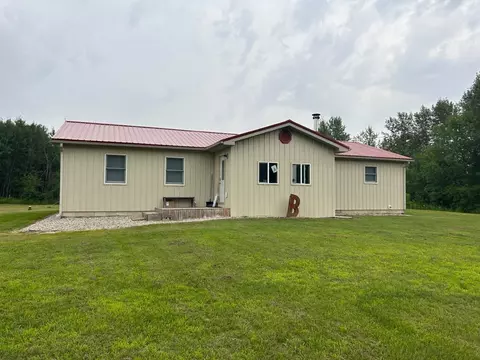 1054 W Highwood, Beaverton, MI 48612
