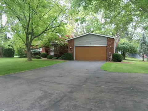 5310 E Carpenter, Flint, MI 48506