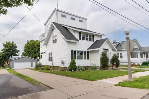 425 W Rdg, Marquette, MI 49855