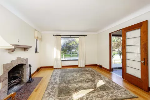411 Manor, Grosse Pointe Farms, MI 48236 photo 12
