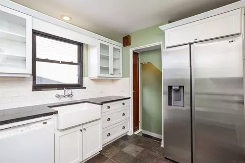411 Manor, Grosse Pointe Farms, MI 48236 photo 25