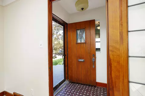 411 Manor, Grosse Pointe Farms, MI 48236 photo 10