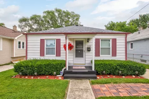 2300 N Clinton, Saginaw, MI 48602