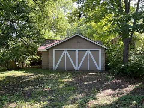 709 Pierson, Flint, MI 48503 photo 16