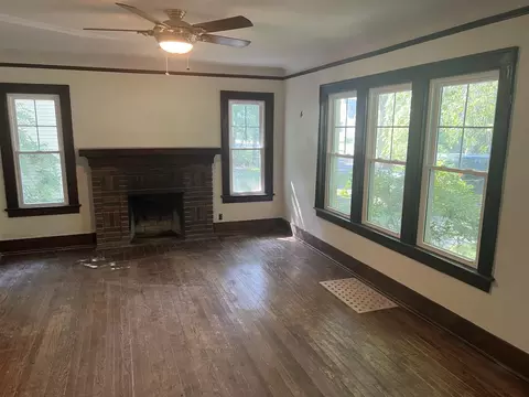 709 Pierson, Flint, MI 48503 photo 3