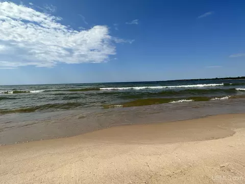 Tbd Glenwood Lot 8, Manistique, MI 49854