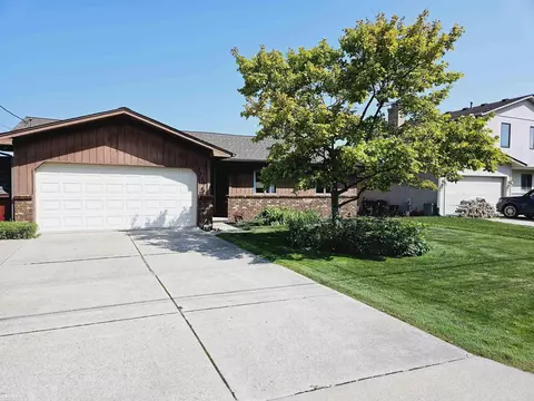 7754 Colony, Algonac, MI 48001