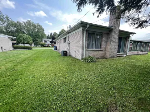 30833 Austin, Warren, MI 48092 photo 6
