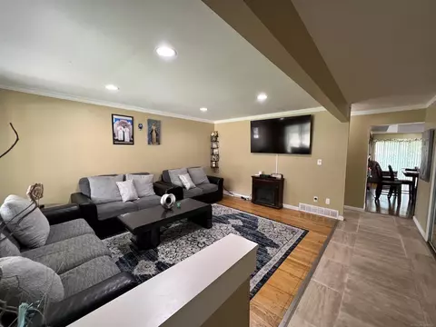 30833 Austin, Warren, MI 48092 photo 8