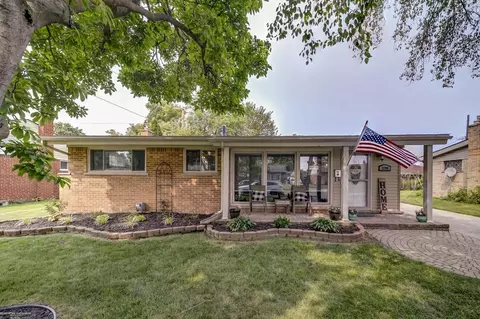 32901 Holden, Warren, MI 48092