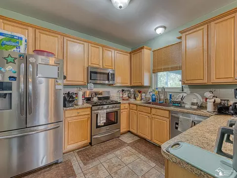 450 Mason, Monroe, MI 48162 photo 8
