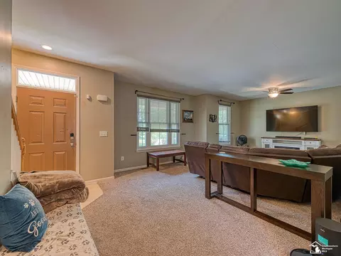 450 Mason, Monroe, MI 48162 photo 2