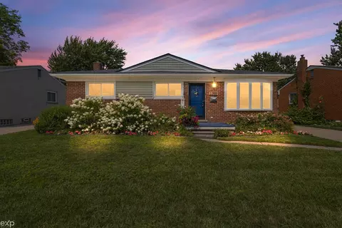 22919 Masonic, Saint Clair Shores, MI 48082