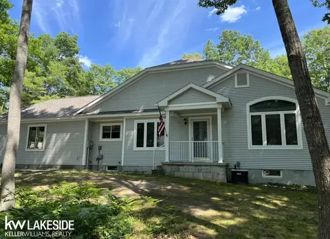 1283 Fox Farm, Alpena, MI 49707