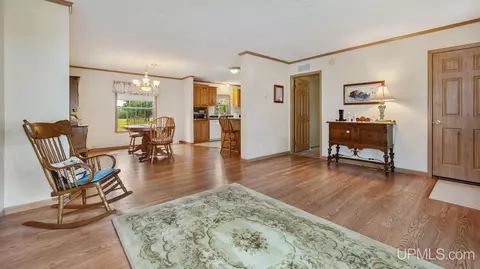 114 Kenneally, Gladstone, MI 49837 photo 7