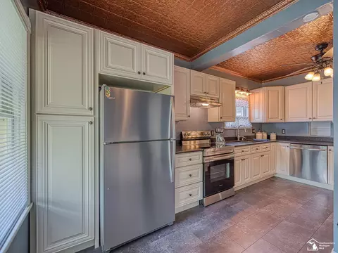 443 Borgess, Monroe, MI 48162 photo 5
