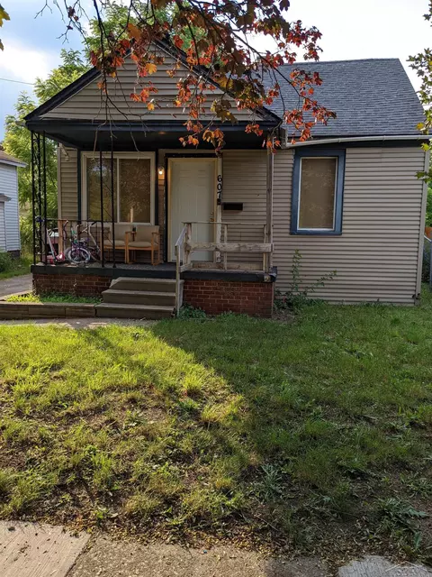 607 N Bates, Saginaw, MI 48602