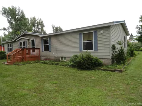 186 Ash, Greenland, MI 49929