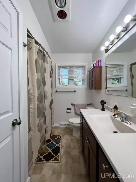 1024 Shields, L'anse, MI 49946 photo 18
