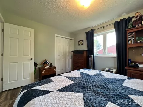 1024 Shields, L'anse, MI 49946 photo 14