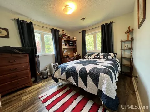 1024 Shields, L'anse, MI 49946 photo 12