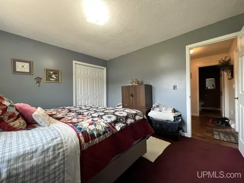 1024 Shields, L'anse, MI 49946 photo 11