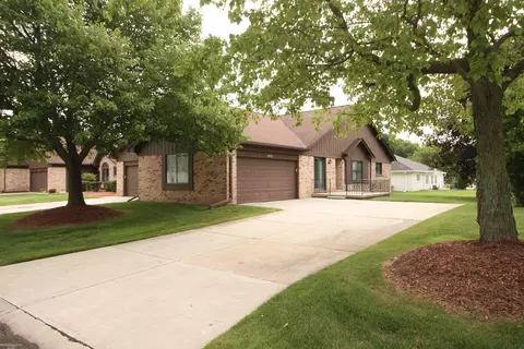 38598 Palm # 229, Clinton Township, MI 48036