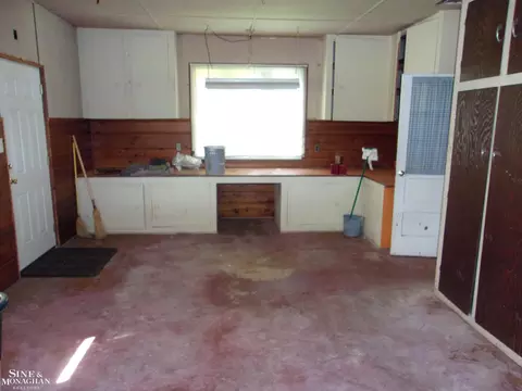 355 Colonial, Algonac, MI 48001 photo 30